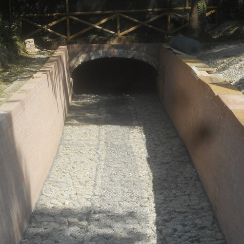 Fig.3. Tratto del Canale di Savena dopo l’intervento di sistemazione, foto A. Benassi, Archivio Canali di Bologna, post 2019