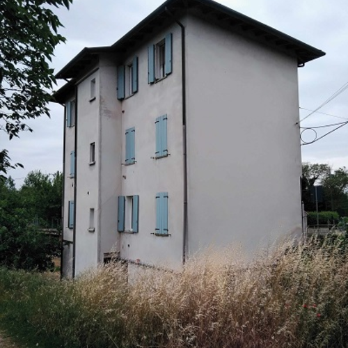 Fig. 2. L’edificio dell’ex mulino Borgognino, foto Archivio Canali di Bologna, 2020.